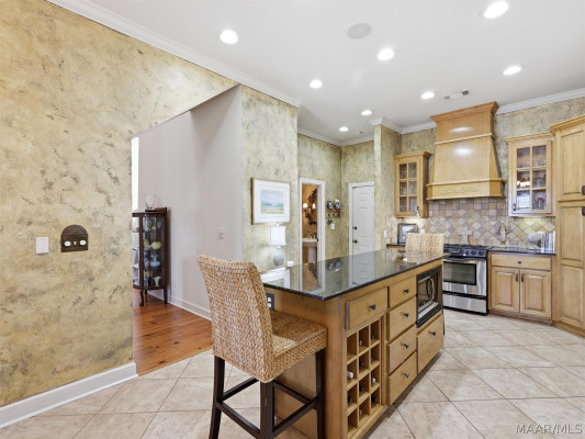 8641 Lillian Place