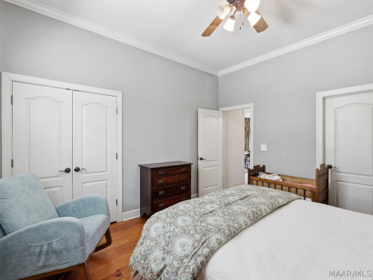 8641 Lillian Place