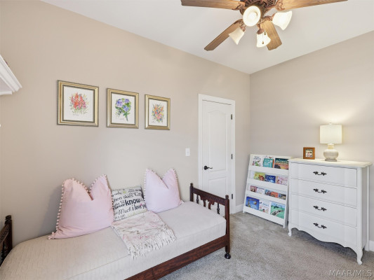 8641 Lillian Place