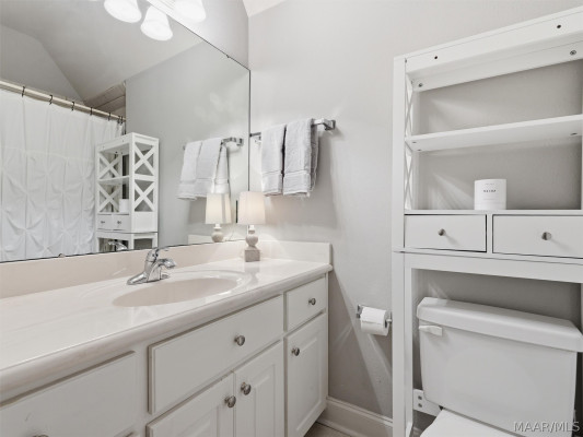 8641 Lillian Place