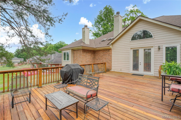 143 Lake Bend Drive