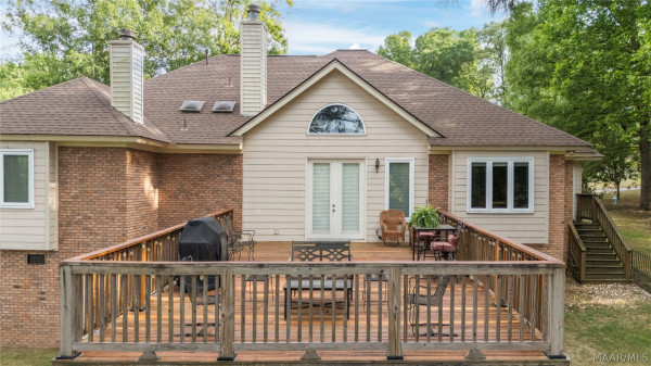 143 Lake Bend Drive