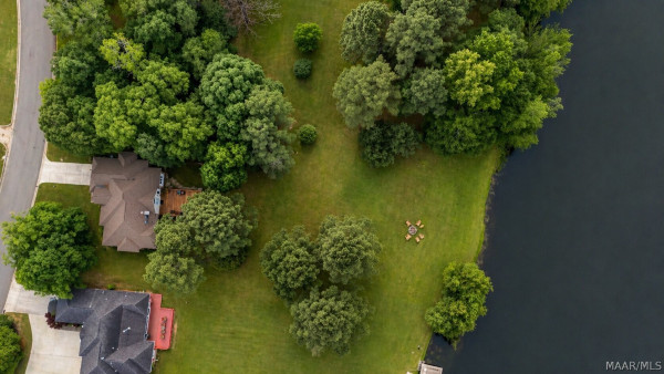 143 Lake Bend Drive