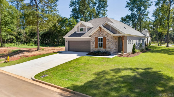 500 Meadowbrook Glen