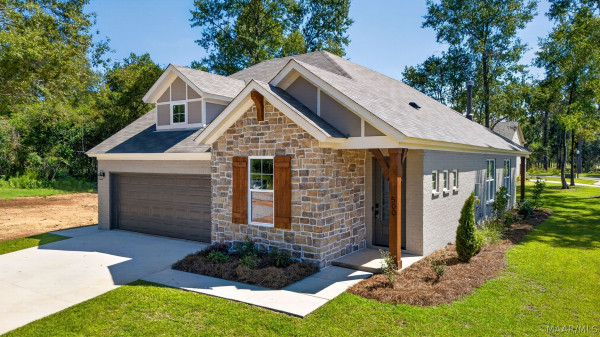 500 Meadowbrook Glen