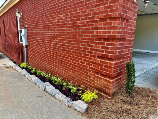 939 Richfield Road