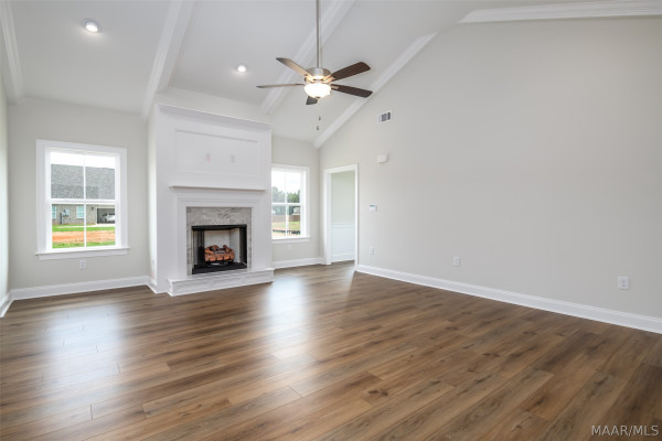 88 Stacy Starr Way