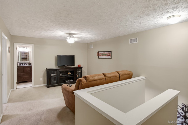 8131 Dogwood Lane