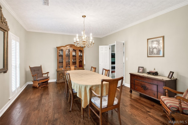 8131 Dogwood Lane