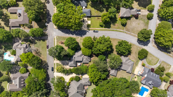 8131 Dogwood Lane