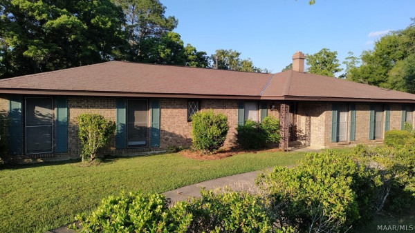 3411 Royal Carriage Drive