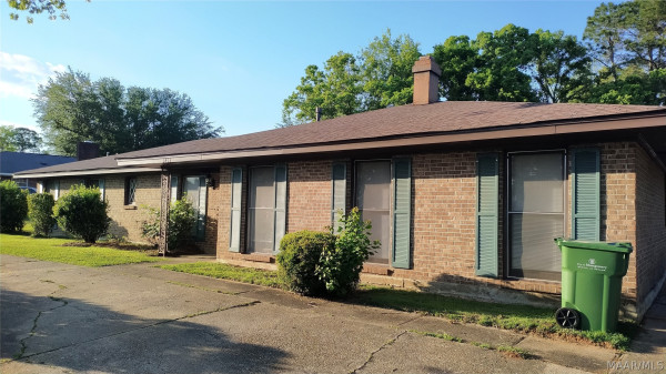 3411 Royal Carriage Drive