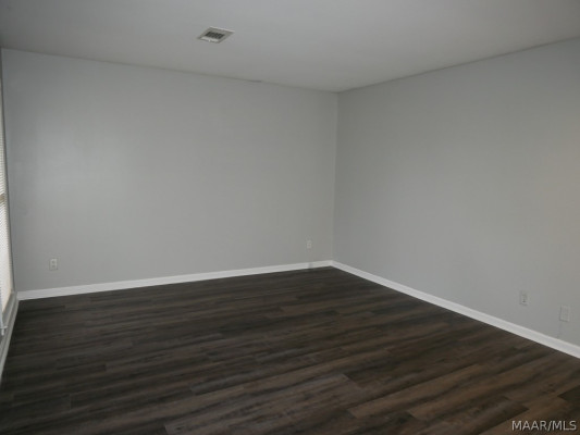 3411 Royal Carriage Drive