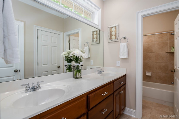 50 Orchard Trace