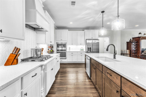415 Midland Drive