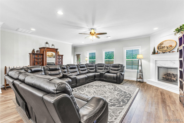415 Midland Drive