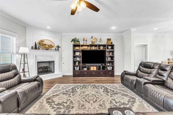 415 Midland Drive