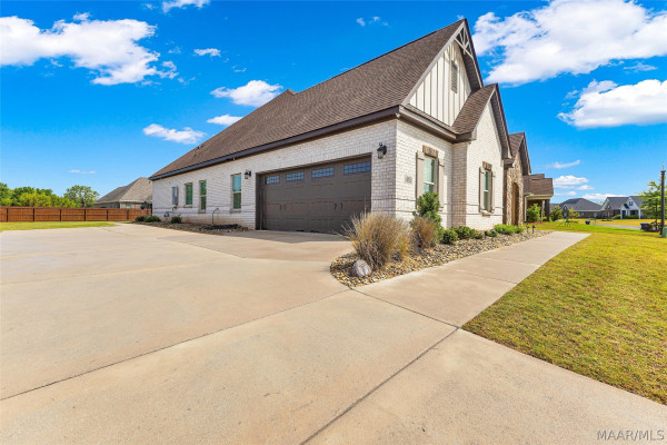 415 Midland Drive