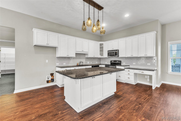 8828 Andress Court