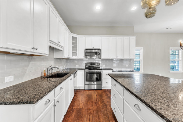 8828 Andress Court