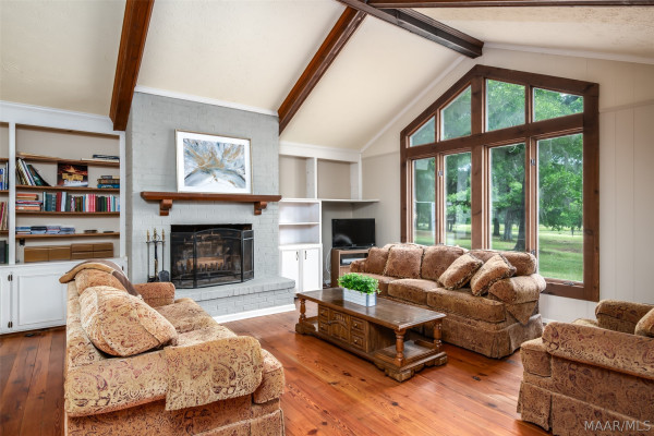 11286 Old Pike Road