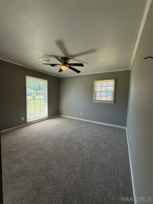 3277 WINDWOOD Drive