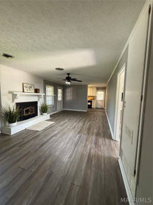 3277 WINDWOOD Drive