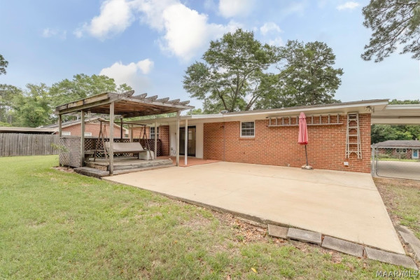 3774 WILLOW LANE Drive