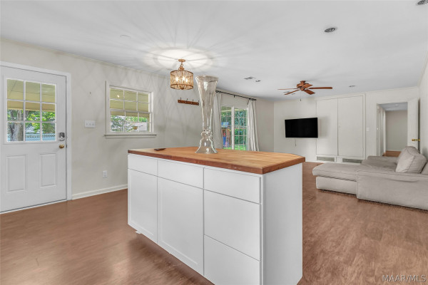 3318 Sommerville Drive