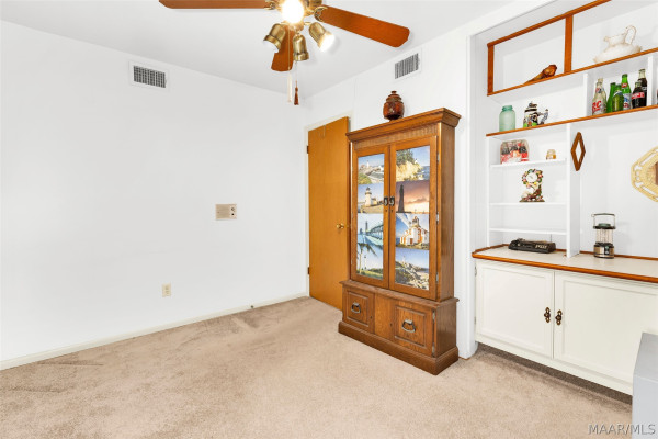 206 E Riding Road