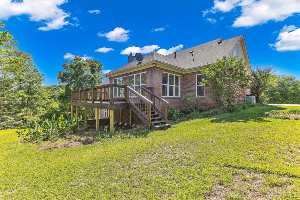 221 Doe Drive