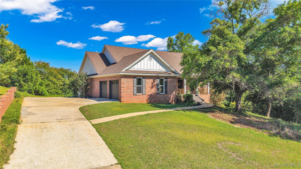 221 Doe Drive