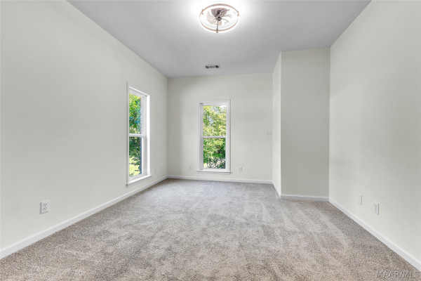 221 Doe Drive