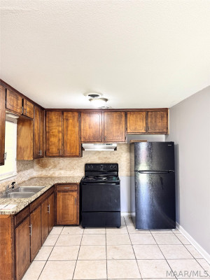 4426 NARROW LANE Road