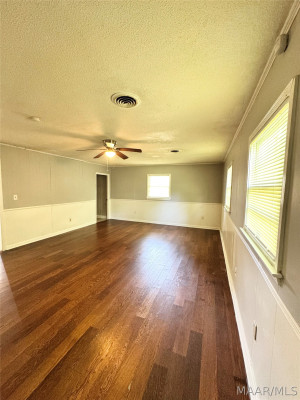 4426 NARROW LANE Road