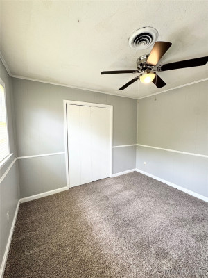 4426 NARROW LANE Road