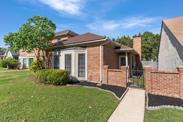 1610 Sandstone Court