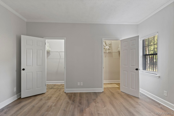 1610 Sandstone Court