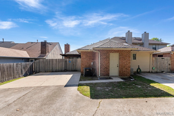 1610 Sandstone Court