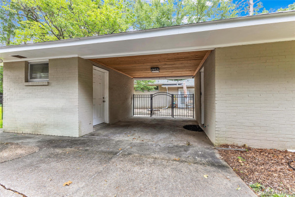 3433 Bankhead Avenue