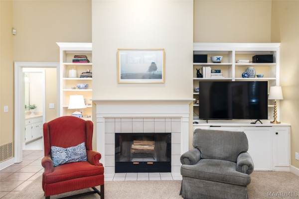 8806 Old Magnolia Way