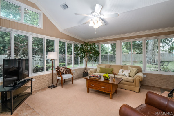 8806 Old Magnolia Way