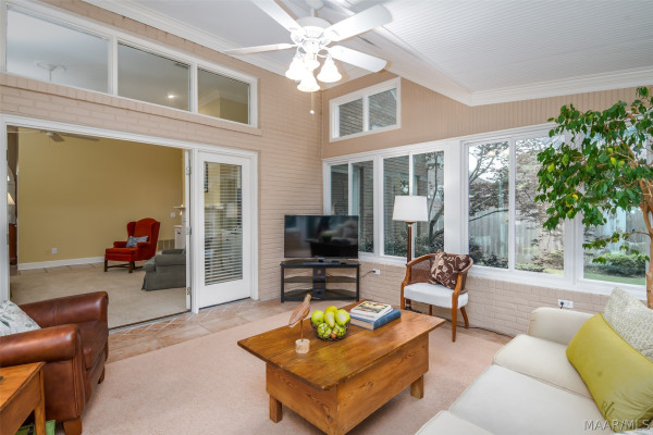 8806 Old Magnolia Way