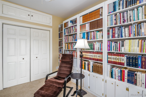 8806 Old Magnolia Way