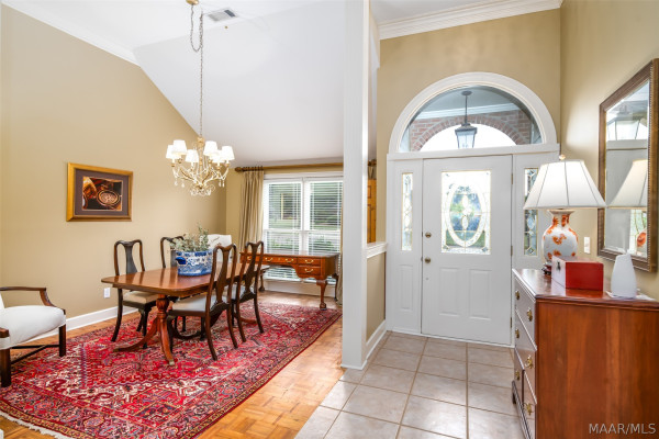 8806 Old Magnolia Way