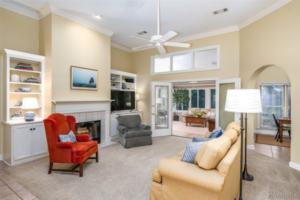 8806 Old Magnolia Way