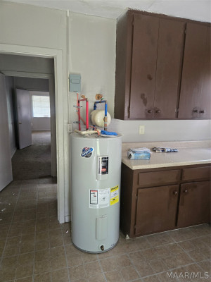 643 CLINTON Street DUPLEX