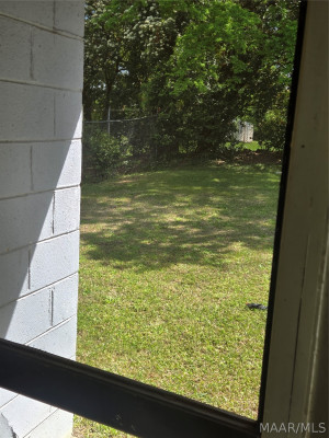 643 CLINTON Street DUPLEX