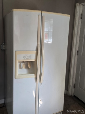 643 CLINTON Street DUPLEX