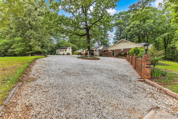 613 Haggerty Road